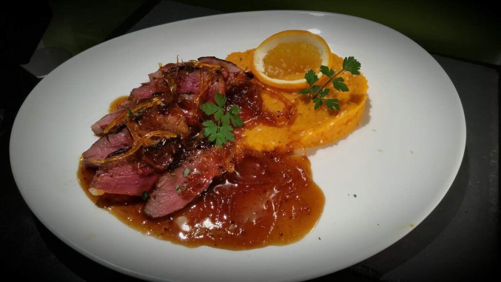 Magret De Canard A l'Orange :
